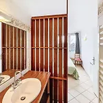 度假居 Les Amandiers By Interhome *